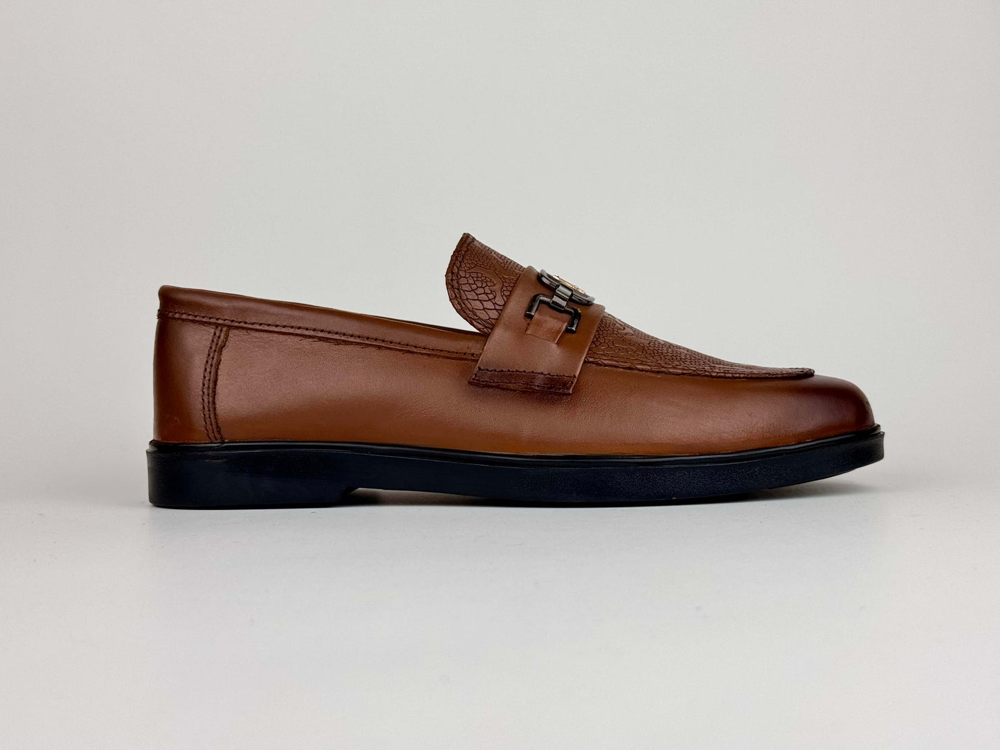 Reptil Texture Loafer